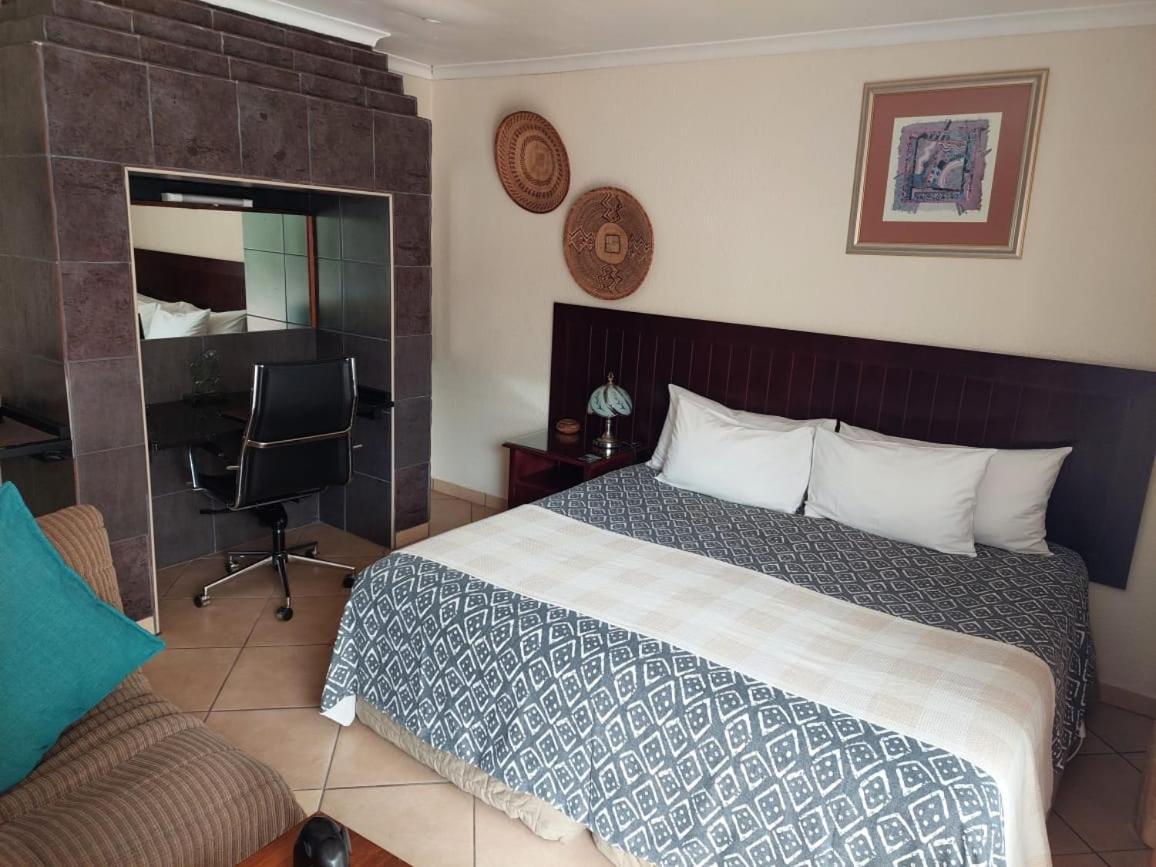 Sleep Eezy Cottages Беноні Екстер'єр фото