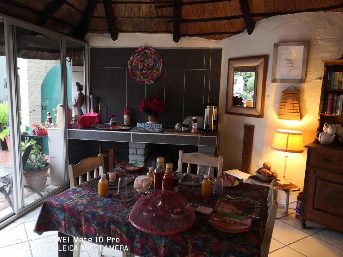 Sleep Eezy Cottages Беноні Екстер'єр фото