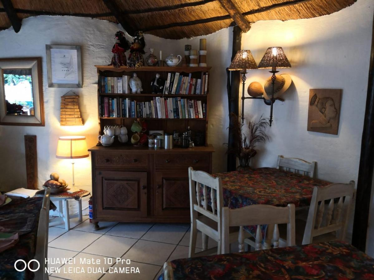 Sleep Eezy Cottages Беноні Екстер'єр фото